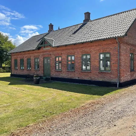 Guest house Ingridsminde - *